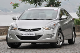 New Hyundai Elantra 2012 photos